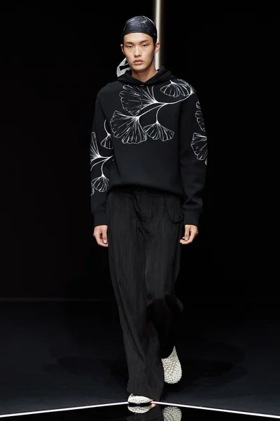Look 52